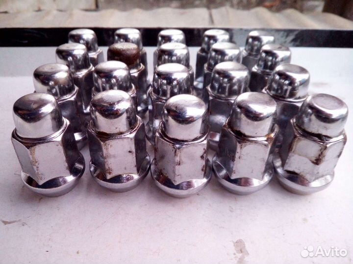 Гайки для литых дисков М12х1,25