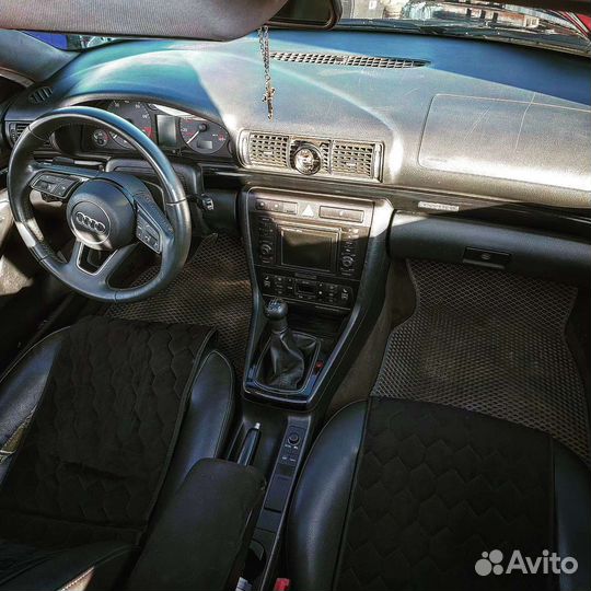 Руль a4 b9 a5 с подогревом и вырезом под лепестки