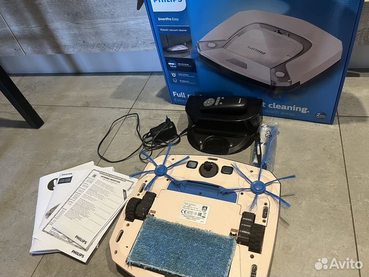 Робот-пылесос Philips FC8795/01, розовый