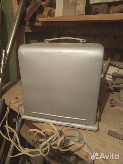 Кварцевая лампа. СССР окн-11