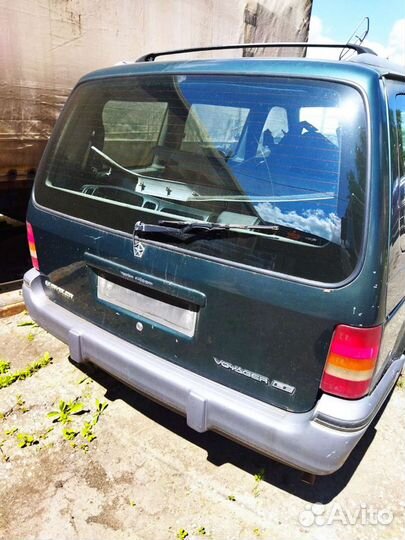 Chrysler voyager фара