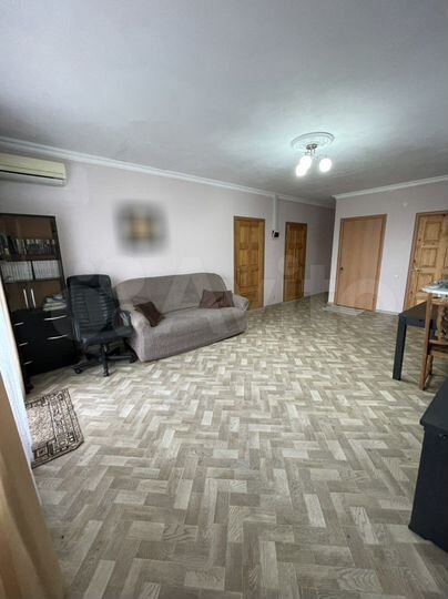 Дом 100 м² на участке 5 сот.