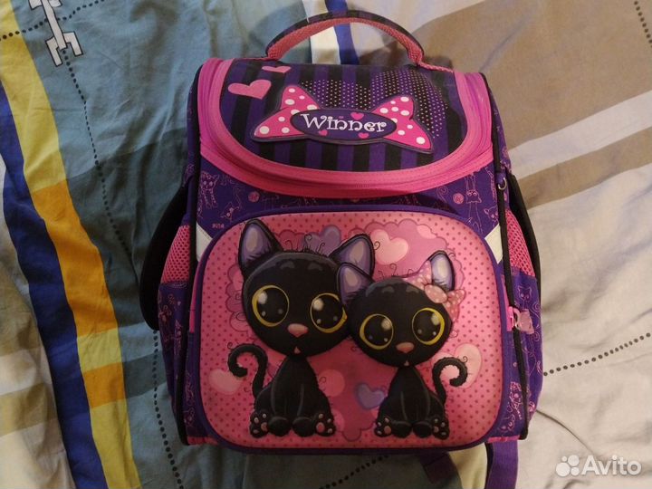 Школьный рюкзак b у