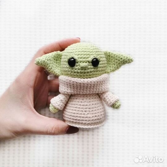 Бэби Йода вязаная игрушка