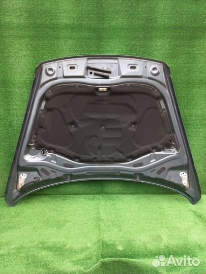 Капот Volkswagen Touareg 1