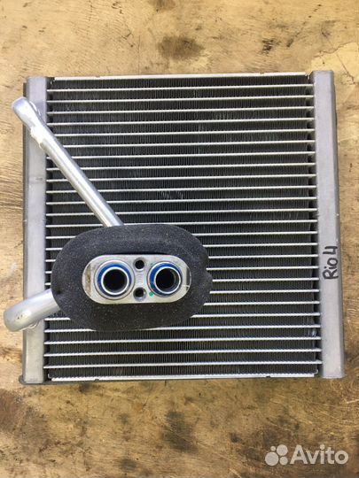 Испаритель кондиционера Киа Рио Kia Rio 4