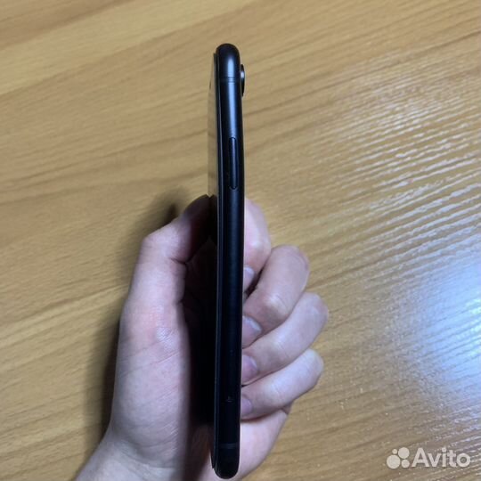 Телефон iPhone Xr