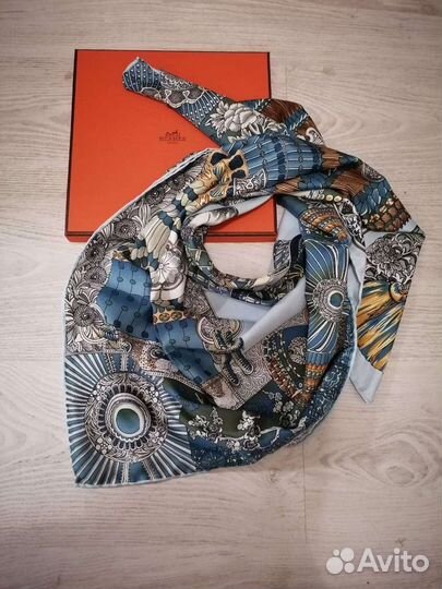 Шелковые платки hermes новый