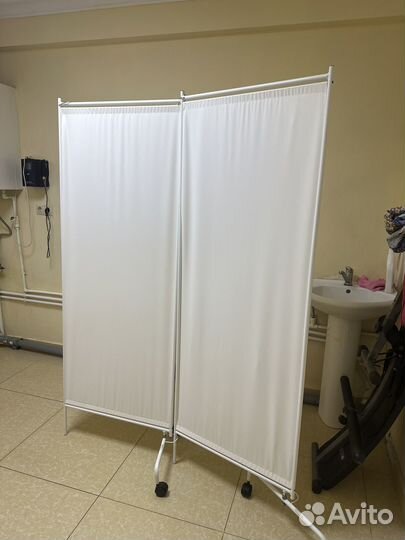 Ширма медицинская