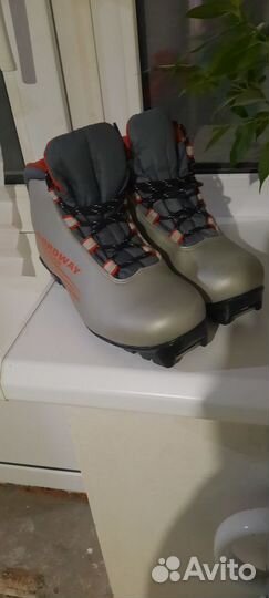 Лыжные ботинки Nordway 37размер