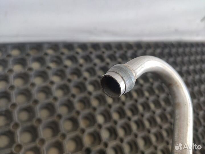 81512010415 Шланг тормозной передний левый