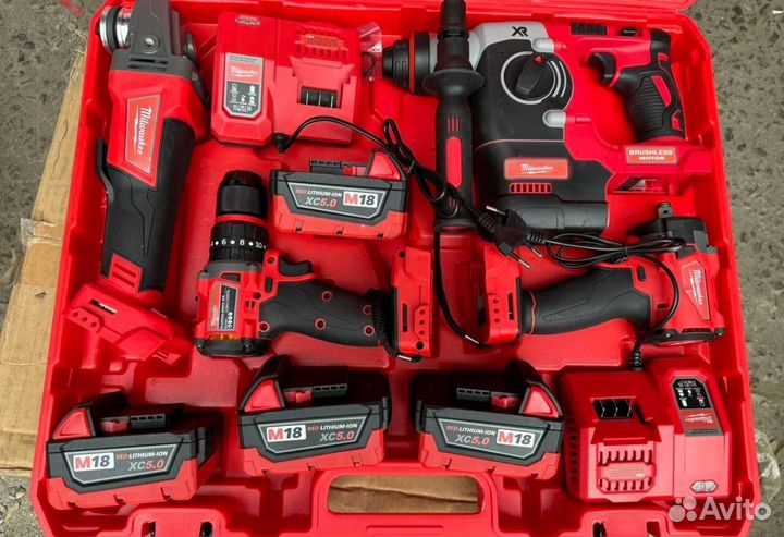 Набор инструментов Milwaukee 4in1 (Арт.11744)