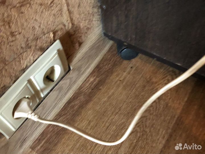 Косметический аппарат для чистки лица