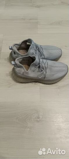 Кроссовки для девочки