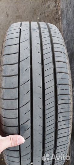 Goodyear EfficientGrip 195/60 R16 89H