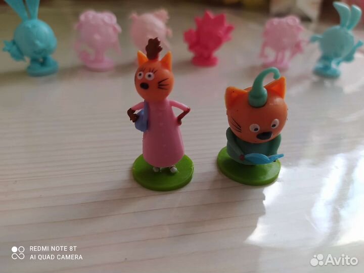 Игрушки из киндеров и боксов