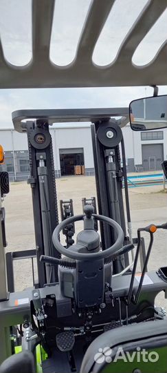 Вилочный погрузчик Zoomlion FD18, 2023