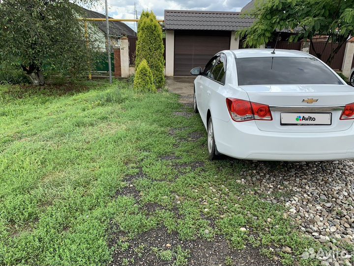 Chevrolet Cruze 1.8 AT, 2011, 209 000 км