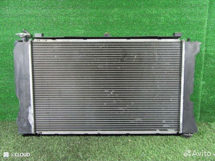 Радиатор основной на toyota avensis AZT250 1AZ-FSE