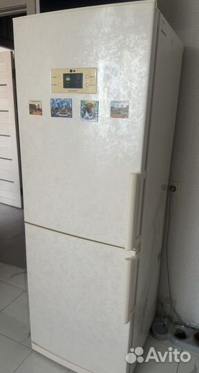 Холодильник LG no frost двухкамерный