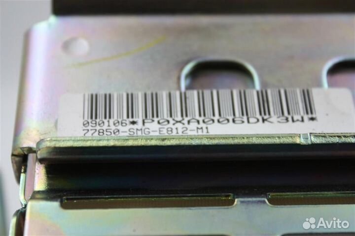 Подушка безопасности пассажирская (в торпедо) H