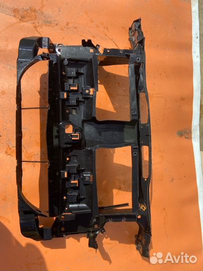 Панель передний Bmw X1 E84 2013