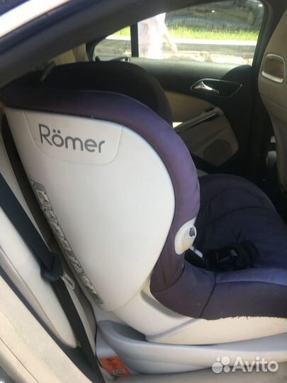 Детское автокресло britax romer isofix