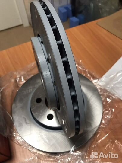 Испания 2 шт Тормозные диски VW Polo sedan