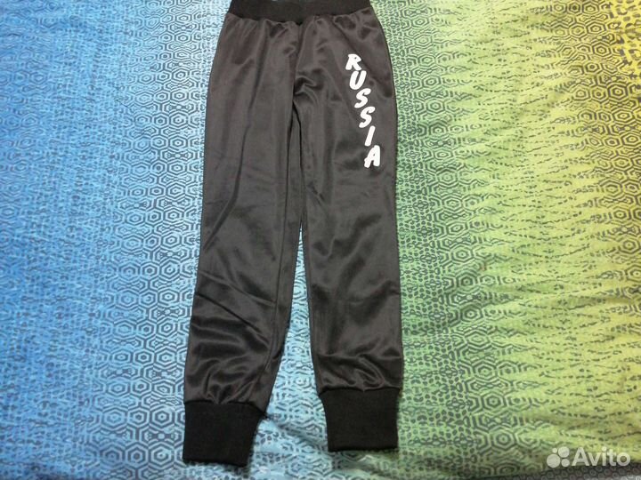 Костюм спортивный