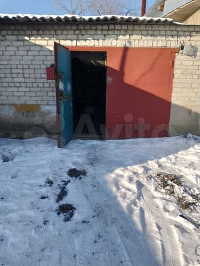 Гараж, > 30 м²