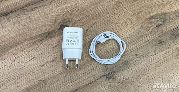 Зарядка на iPhone