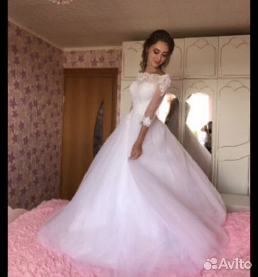 Свадебное платье