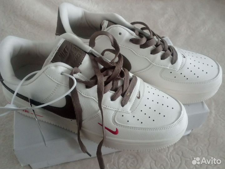 Кроссовки nike