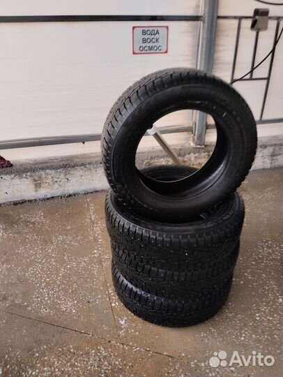 Nokian Tyres Hakkapeliitta 7 SUV 225/65 R17