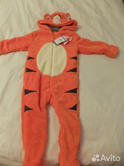 Продам новый комбинезон 