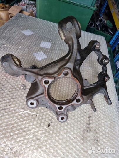 Цапфа задний левый Mazda cx-5. 4 WD