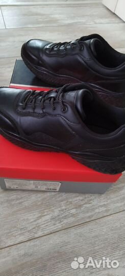 Кроссовки женские 40 размер