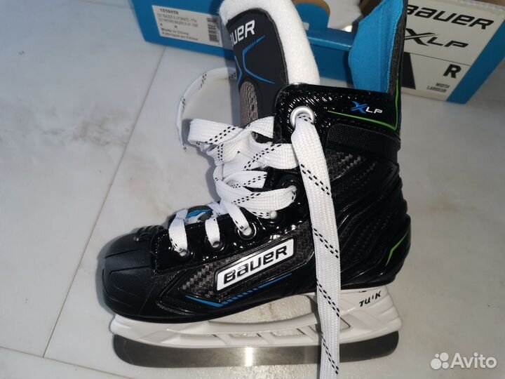 Хоккейные коньки bauer x-lp