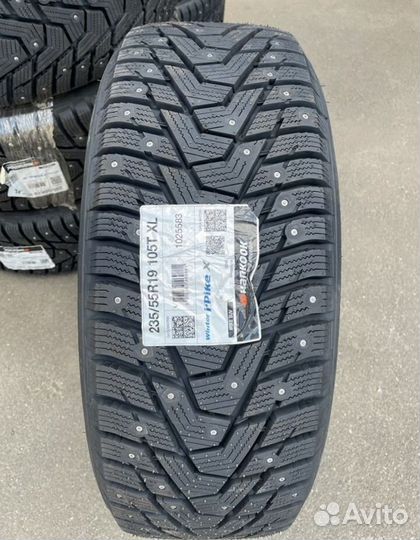 Hankook Winter i'Pike X W429A 235/55 R19 105T