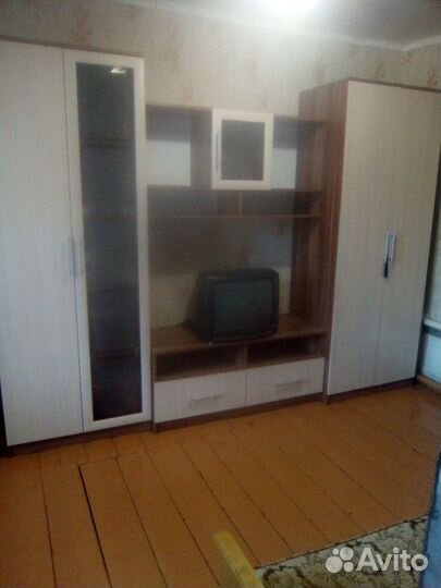 Продам стенку новая