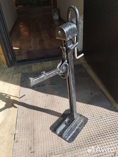 Домкрат реечный