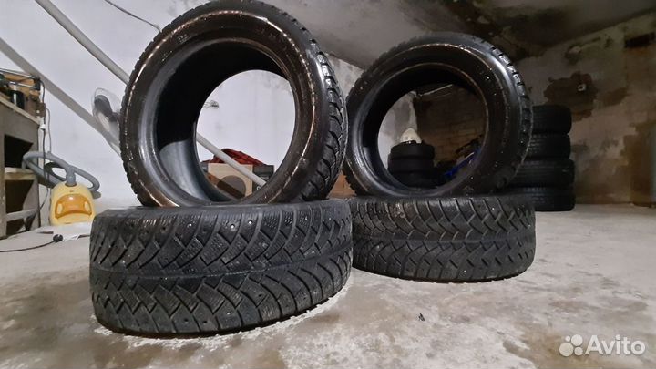 Bfgoodrich G-Force Stud 205/55 R16