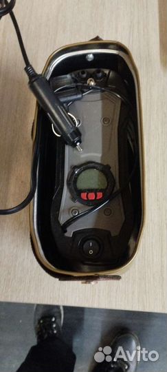 Компрессор автомобильный