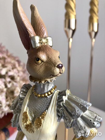 Статуэтка кролик