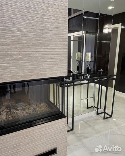 Консоль стеклянная в стиле лофт