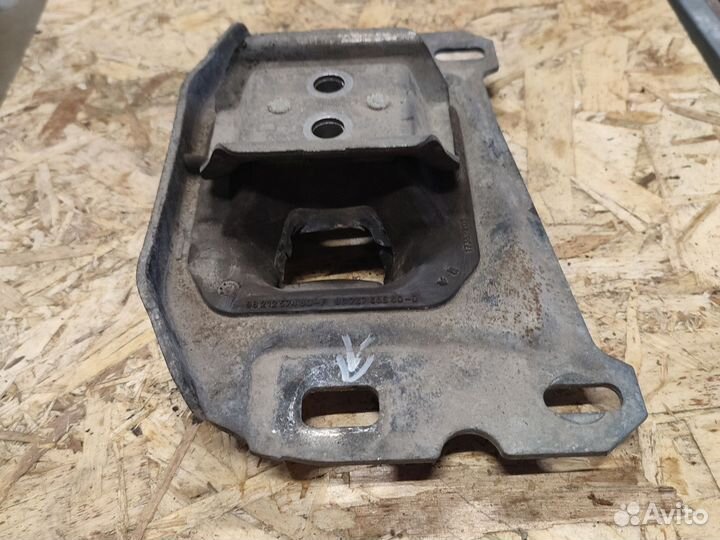 Peugeot Expert опора кпп