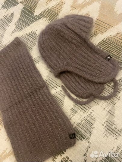 Женский комплект, шапка и шарфик