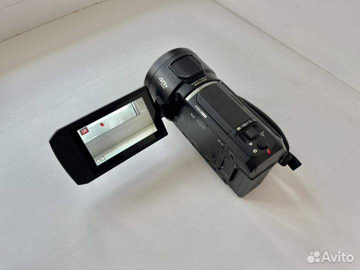 Видеокамера Panasonic HC-V800