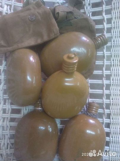 Фляжка армейская