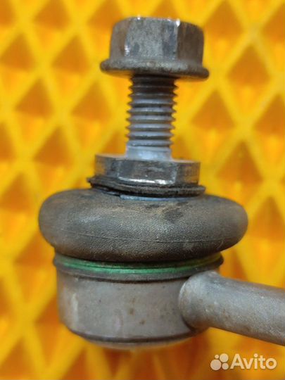 Стойки стабилизатора задние Bmw X3 E83 2.5 N52